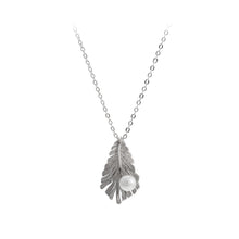 Load image into Gallery viewer, 925 Sterling Silver Fashion Elegant Feather White Freshwater Pearl Pendant with Necklace