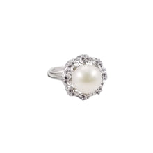 Load image into Gallery viewer, 925 Sterling Silver Fashion Elegant Flower White Freshwater Pearl Adjustable Ring