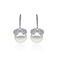 Load image into Gallery viewer, Simple and Elegant Heart-shaped Cubic Zirconia Earrings with Imitation Pearls