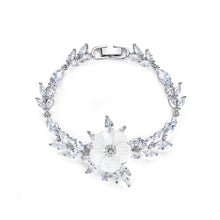 Load image into Gallery viewer, Elegant and Fashion Flower Bracelet with Cubic Zirconia