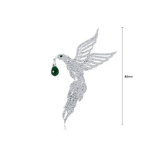 Load image into Gallery viewer, Fashion Bright Eagle Brooch with Green Cubic Zirconia
