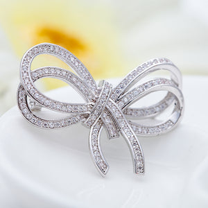Fashion Simple Ribbon Brooch with Cubic Zirconia