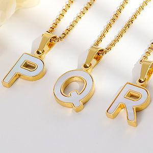 Fashion Temperament Plated Gold English Alphabet R Shell 316L Stainless Steel Pendant with Necklace