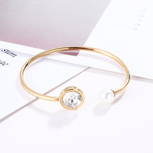 Load image into Gallery viewer, Fashion Simple Plated Gold Geometric Round Cubic Zirconia Imitation Pearl 316L Stainless Steel Bangle