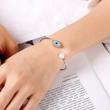 Load image into Gallery viewer, Fashion Personality Devil&#39;s Eye Imitation Pearl 316L Stainless Steel Bangle
