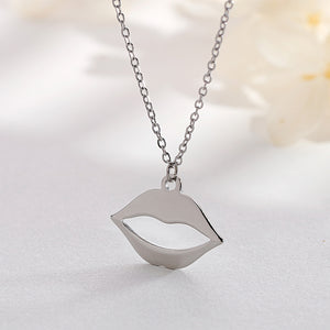 Fashion Creative Lips 316L Stainless Steel Pendant with Necklace