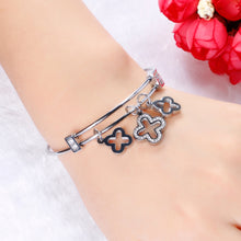 Load image into Gallery viewer, Fashion and Elegant Four-leafed Clover 316L Stainless Steel Bangle with Cubic Zirconia