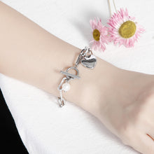 Load image into Gallery viewer, Fashion and Simple Heart-shaped 316L Stainless Steel Bracelet with Imitation Pearls