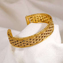 Load image into Gallery viewer, Fashion Personality Plated Gold Geometric Woven 316L Stainless Steel Bangle