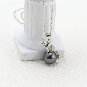 925 Sterling Silver Simple Cute Cat Black Freshwater Pearl Pendant with Necklace