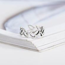 Load image into Gallery viewer, 925 Sterling Silver Fashion Simple Hollow Leaf Adjustable Open Ring
