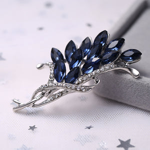 Fashion and Elegant Floral Brooch with Blue Cubic Zirconia