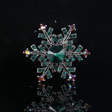 Load image into Gallery viewer, Fashion Bright Snowflake Brooch with Green Cubic Zirconia