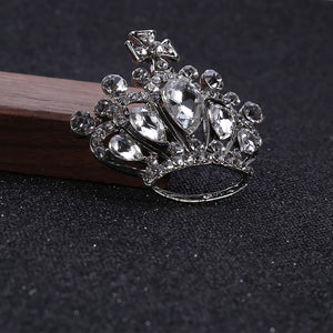 Fashion and Elegant Crown Brooch with Cubic Zirconia