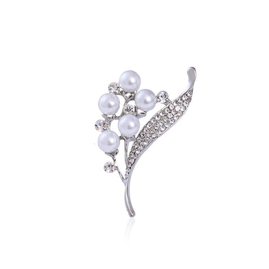 Fashion and Elegant Floral Imitation Pearl Brooch with Cubic Zirconia