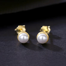 Load image into Gallery viewer, 925 Sterling Silver Plated Gold Freshwater Pearl Geometric Round Stud Earrings