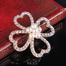 Load image into Gallery viewer, Fashion and Simple Plated Gold Four-leafed Clover Imitation Pearl Brooch with Cubic Zirconia