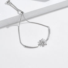 Load image into Gallery viewer, 925 Sterling Silver Fashion Elegant Snowflake Bracelet with Cubic Zirconia