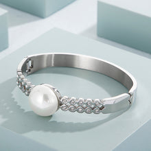 Load image into Gallery viewer, Fashion and Elegant Geometric Round Pearl 316L Stainless Steel Bangle with Cubic Zirconia