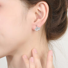 Load image into Gallery viewer, 925 Sterling Silver Simple Fashion Ginkgo Leaf Stud Earrings