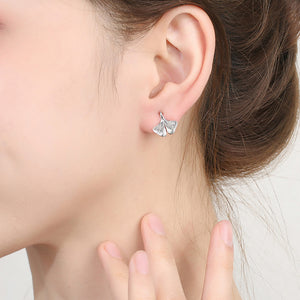 925 Sterling Silver Simple Fashion Ginkgo Leaf Stud Earrings