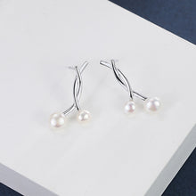 Load image into Gallery viewer, 925 Sterling Silver Fashion Temperament Geometric Imitation Pearl Stud Earrings