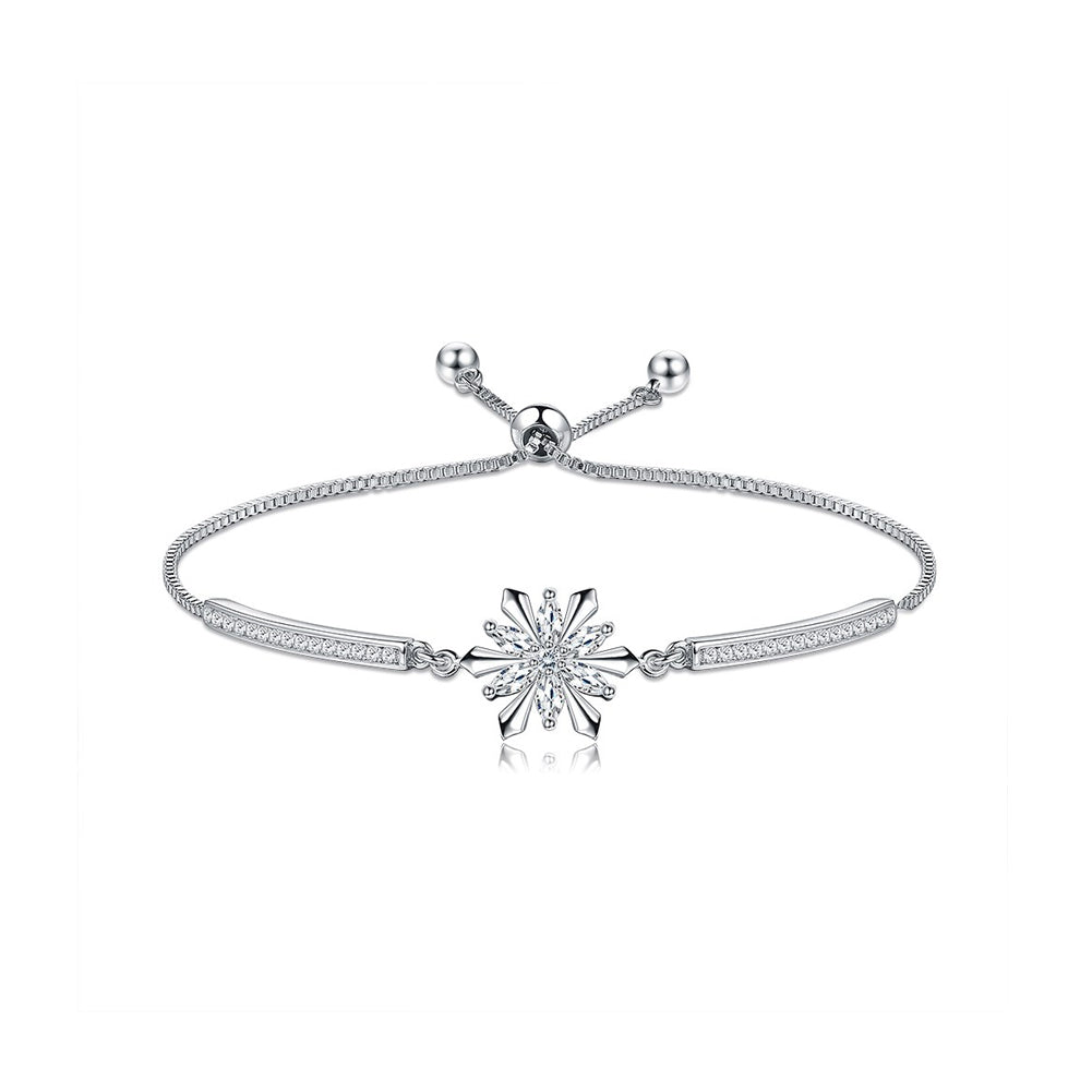 Fashion and Elegant Snowflake Bracelet with Cubic Zirconia