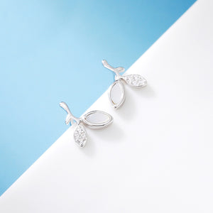 925 Sterling Silver Fashion Simple Leaf Stud Earrings with Cubic Zirconia