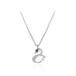 925 Sterling Silver Simple and Elegant Swan Shell Pendant with Cubic Zirconia and Necklace