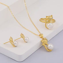 Load image into Gallery viewer, 925 Sterling Silver Plated Gold Simple Cute Fox White Freshwater Pearl Stud Earrings