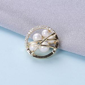 Fashion and Simple Plated Gold Hollow Pattern Geometric Round Imitation Pearl Brooch with Cubic Zirconia