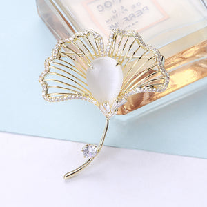 Fashion and Simple Plated Gold Hollow Ginkgo Leaf Brooch with Cubic Zirconia