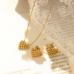 Fashion Simple Plated Gold 316L Stainless Steel Round Bead Heart Pendant with Necklace