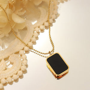 Simple Fashion Plated Gold 316L Stainless Steel Geometric Square Black Shell Pendant with Necklace