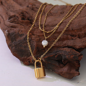 Fashion Simple Plated Gold 316L Stainless Steel Lock Pendant with Imitation Pearl and Three Layer Necklace