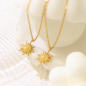 Fashion Personality Plated Gold 316L Stainless Steel Sun Pendant with Necklace