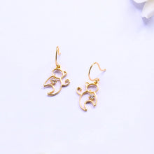 Load image into Gallery viewer, 925 Sterling Silver Plated Gold Simple Cute Hollow Cat Earrings with White Cubic Zirconia