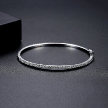 Load image into Gallery viewer, Fashion Simple Geometric Oval Cubic Zirconia Bangle