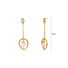 Load image into Gallery viewer, Fashion Temperament Plated Gold Hollow Heart Tassel Earrings with Imitation Pearls