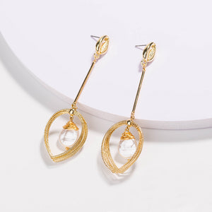 Fashion Temperament Plated Gold Hollow Heart Tassel Earrings with Imitation Pearls