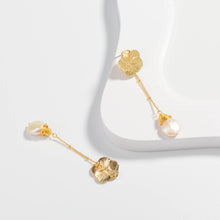 Load image into Gallery viewer, Fashion Simple Plated Gold Flower Tassel Imitation Pearl Earrings