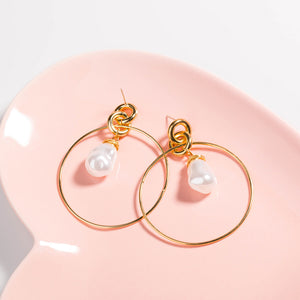 Simple Fashion Plated Gold Hollow Geometric Circle Irregular Imitation Pearl Earrings