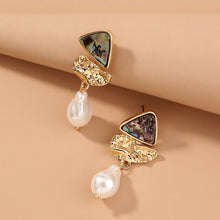 Load image into Gallery viewer, Fashion Elegant Plated Gold Triangular Geometric Irregular Imitation Pearl Earrings