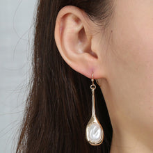Load image into Gallery viewer, Fashion Simple Plated Gold Geometric Long Earrings with Imitation Pearls