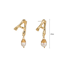 Load image into Gallery viewer, Fashion Temperament Plated Gold Alphabet A Geometric Imitation Pearl Earrings