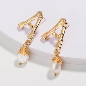 Fashion Temperament Plated Gold Alphabet A Geometric Imitation Pearl Earrings