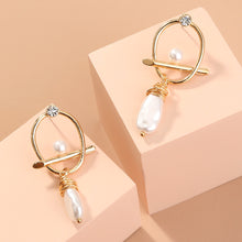 Load image into Gallery viewer, Fashion and Elegant Plated Gold Hollow Geometric Earrings with Irregular Imitation Pearls