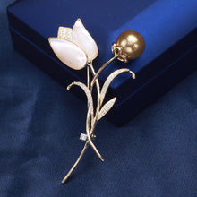 Load image into Gallery viewer, Elegant Temperament Plated Gold Tulip Gold Imitation Pearl Brooch with Cubic Zirconia