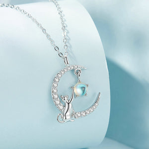925 Sterling Silver Fashion Temperament Moon Cat Moonstone Pendant with Cubic Zirconia and Necklace