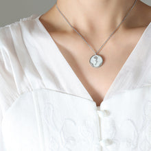 Load image into Gallery viewer, Fashion Elegant 316L Stainless Steel Rose Pattern Geometric Round Pendant with Necklace